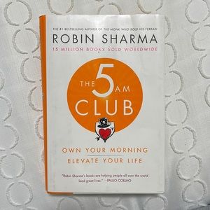 5 AM CLUB | HARDCOVER book 📚/ robin sharma